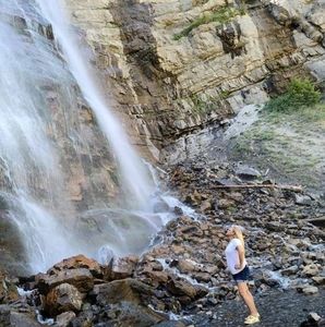 Meet your Posher, Anel